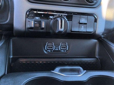 2024 RAM 1500 Big Horn Crew Cab 4x4 5'7' Box