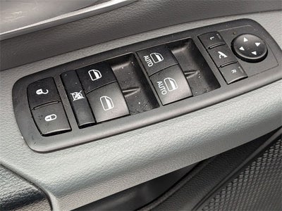 2020 RAM 1500 Big Horn Crew Cab 4x4 5'7' Box