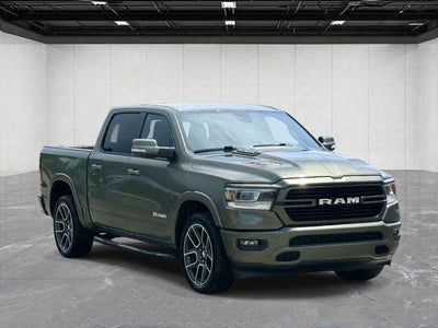2020 RAM 1500 Laramie Crew Cab 4x4 5'7' Box