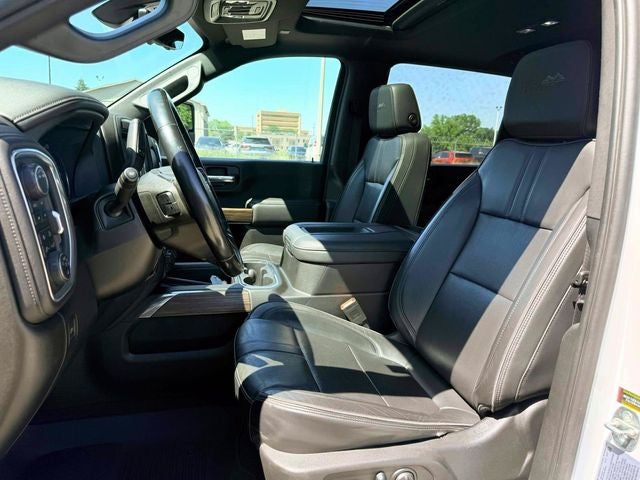 2022 Chevrolet Silverado 2500HD 4WD Crew Cab Standard Bed High Country