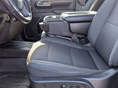2022 Chevrolet Silverado 1500 4WD Crew Cab Short Bed RST