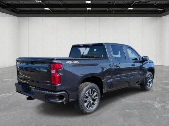 2022 Chevrolet Silverado 1500 4WD Crew Cab Short Bed RST