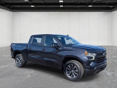 2022 Chevrolet Silverado 1500 4WD Crew Cab Short Bed RST