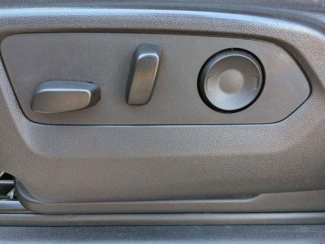 2022 Chevrolet Silverado 1500 4WD Crew Cab Short Bed RST