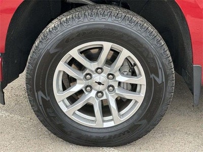 2021 Chevrolet Silverado 1500 4WD Crew Cab Short Bed RST