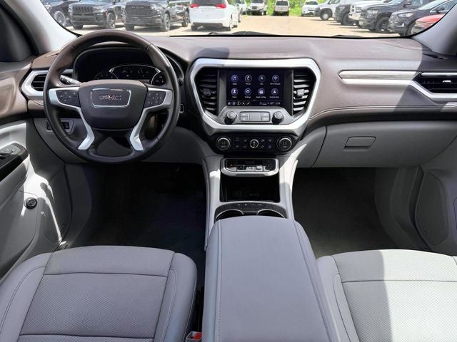 2023 GMC Acadia AWD SLT