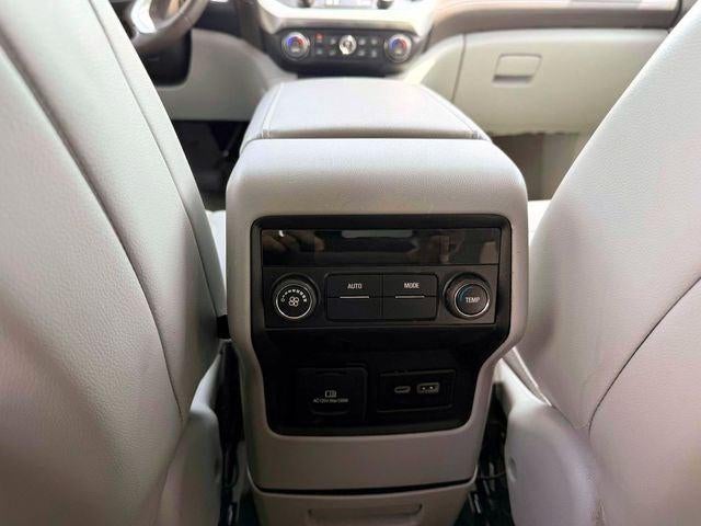 2023 GMC Acadia AWD SLT