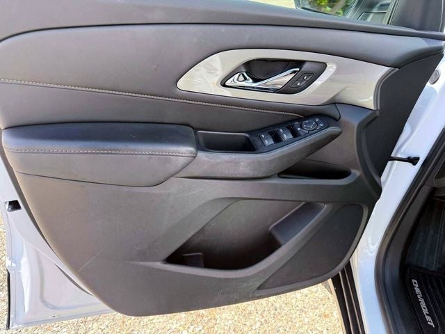 2021 Chevrolet Traverse FWD LS
