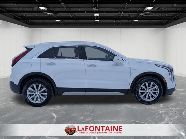 2022 Cadillac XT4 AWD Premium Luxury