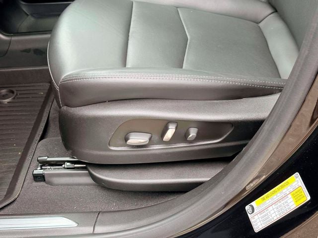 2023 Cadillac XT5 FWD Premium Luxury