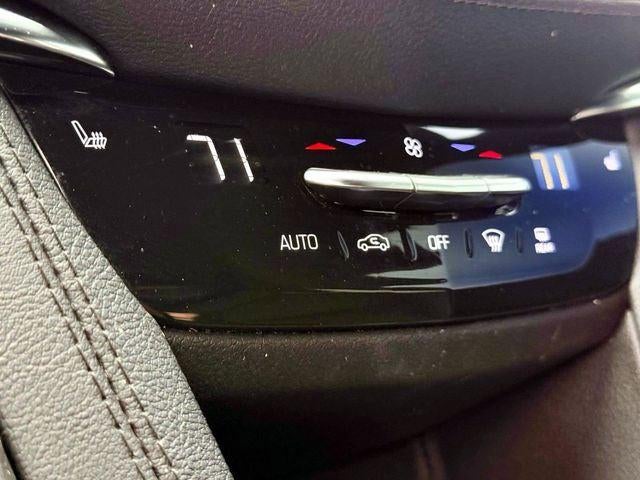 2023 Cadillac XT5 FWD Premium Luxury