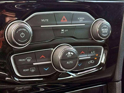 2023 Chrysler 300 Touring