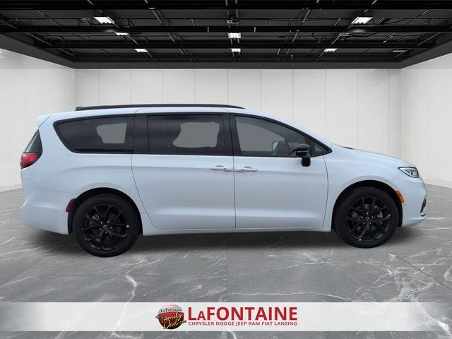 2026 Chrysler Pacifica PACIFICA LIMITED AWD