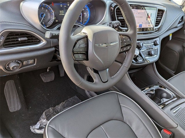 2026 Chrysler Pacifica PACIFICA LIMITED AWD