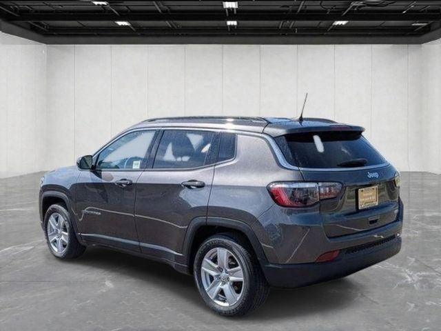 2022 Jeep Compass Latitude FWD