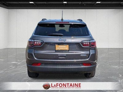 2022 Jeep Compass Latitude FWD