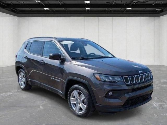 2022 Jeep Compass Latitude FWD
