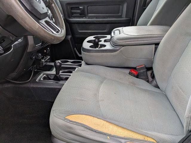 2018 RAM 2500 Tradesman Crew Cab 4x4 6'4' Box