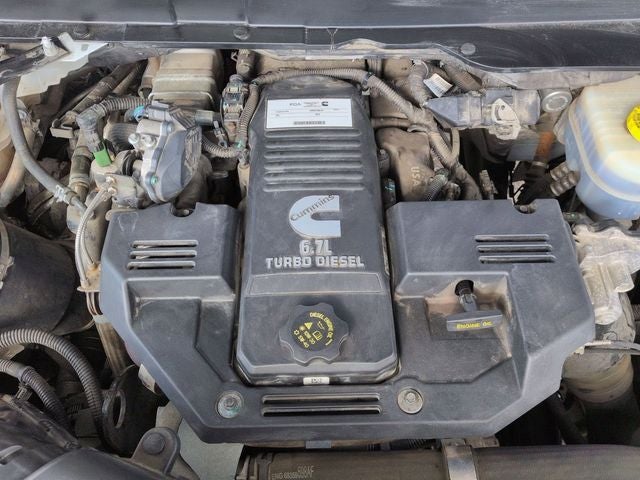 2022 RAM 2500 Tradesman Crew Cab 4x4 8' Box