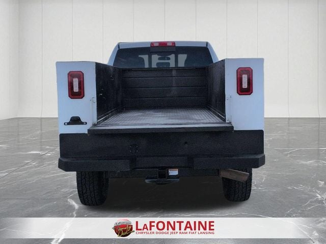 2022 RAM 2500 Tradesman Crew Cab 4x4 8' Box
