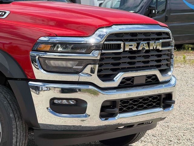 2026 RAM Ram 5500 Chassis Cab RAM 5500 TRADESMAN CHASSIS REGULAR CAB 4X4 84' CA