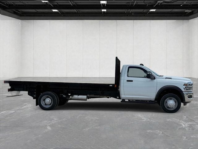 2026 RAM Ram 5500 Chassis Cab RAM 5500 TRADESMAN CHASSIS REGULAR CAB 4X4 120' CA