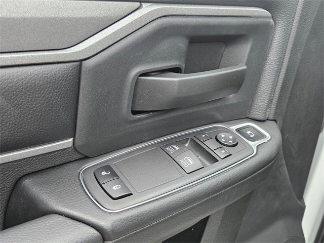 2024 RAM Ram 5500 Chassis Cab RAM 5500 TRADESMAN CHASSIS REGULAR CAB 4X4 120' CA