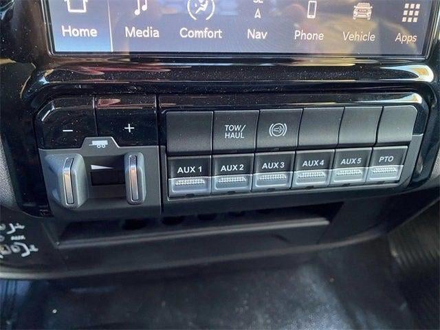 2024 RAM Ram 5500 Chassis Cab RAM 5500 TRADESMAN CHASSIS REGULAR CAB 4X4 120' CA