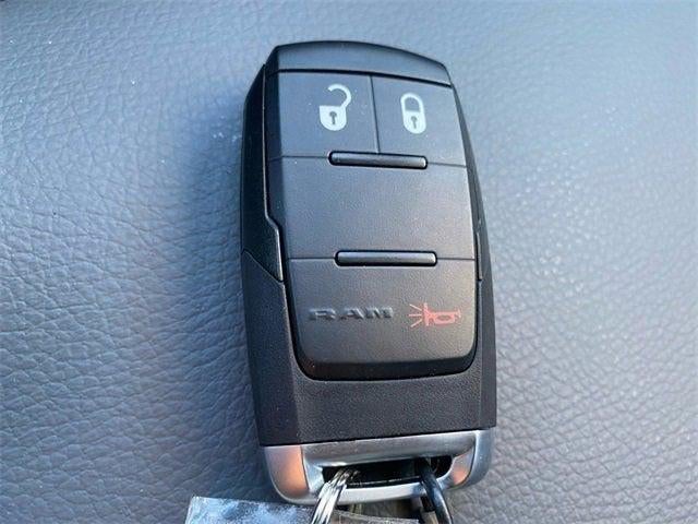 2024 RAM Ram 5500 Chassis Cab RAM 5500 TRADESMAN CHASSIS REGULAR CAB 4X4 120' CA