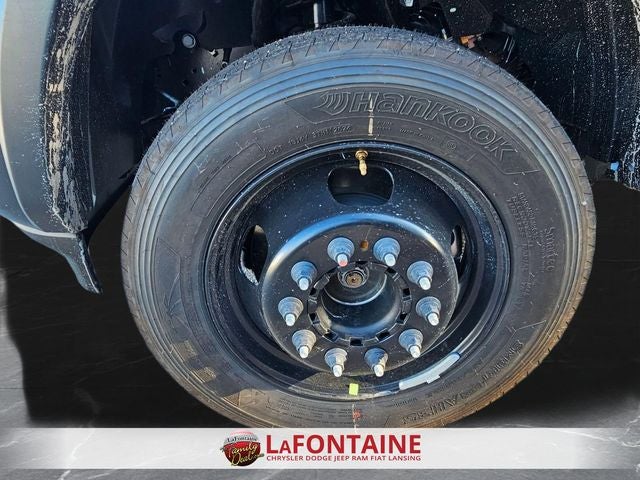 2025 RAM Ram 5500 Chassis Cab RAM 5500 TRADESMAN CHASSIS CREW CAB 4X4 84' CA