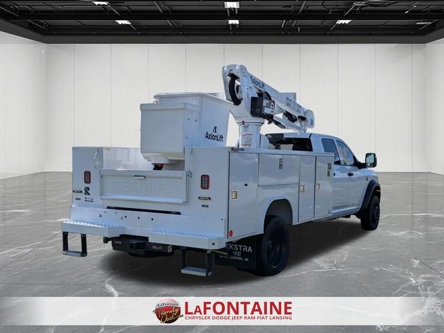 2025 RAM Ram 5500 Chassis Cab RAM 5500 TRADESMAN CHASSIS CREW CAB 4X4 84' CA