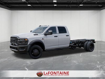 2026 RAM Ram 5500 Chassis Cab RAM 5500 TRADESMAN CHASSIS CREW CAB 4X4 84' CA