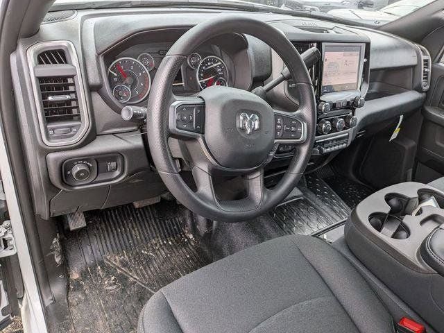 2026 RAM Ram 5500 Chassis Cab RAM 5500 TRADESMAN CHASSIS CREW CAB 4X4 84' CA