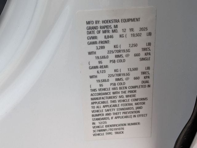 2026 RAM Ram 5500 Chassis Cab RAM 5500 TRADESMAN CHASSIS CREW CAB 4X4 84' CA