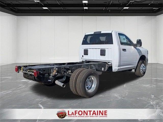 2026 RAM Ram 3500 Chassis Cab RAM 3500 TRADESMAN CHASSIS REGULAR CAB 4X4 60' CA