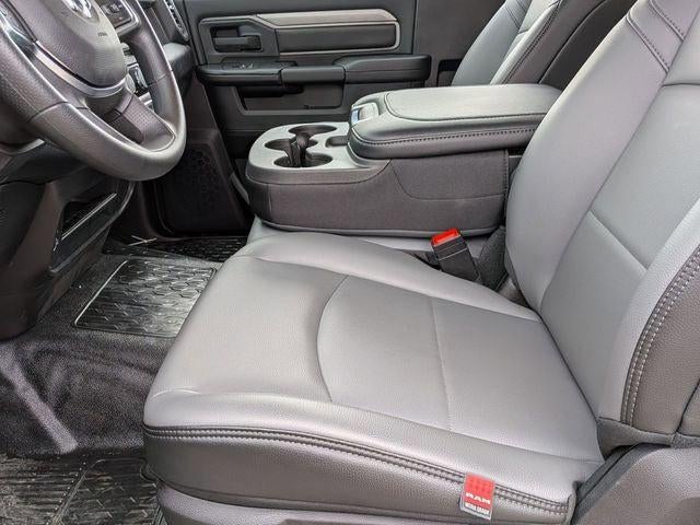 2026 RAM Ram 3500 Chassis Cab RAM 3500 TRADESMAN CHASSIS REGULAR CAB 4X4 84' CA