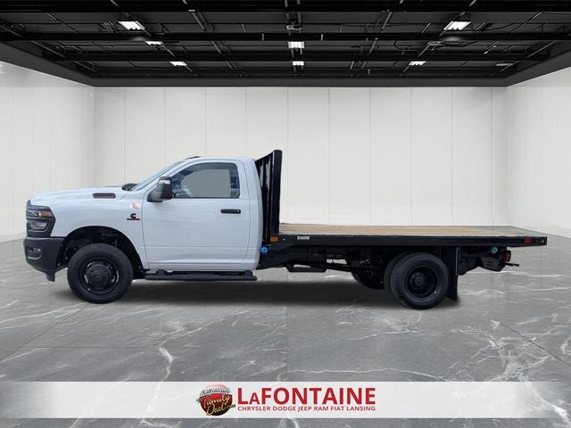 2026 RAM 3500 Chassis RAM 3500 TRADESMAN CHASSIS REGULAR CAB 4X4 84' CA