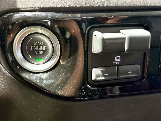 2024 Chevrolet Silverado 1500 4WD Crew Cab Short Bed ZR2