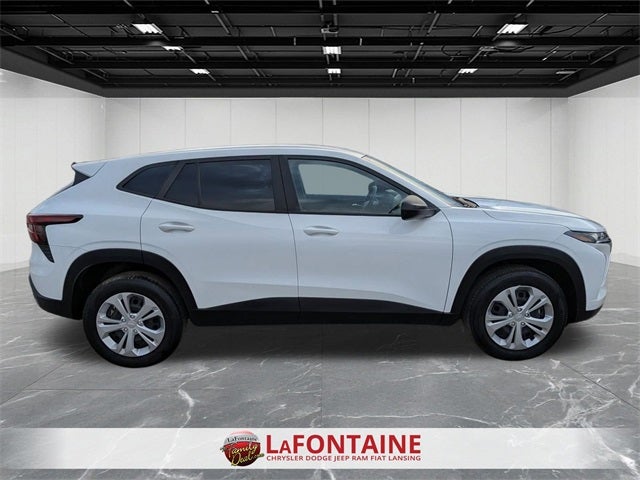 2025 Chevrolet Trax FWD LS