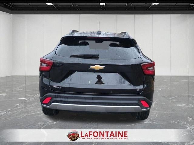 2025 Chevrolet Trax FWD LT