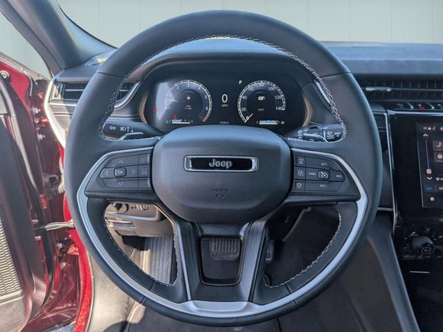 2026 Jeep Grand Cherokee GRAND CHEROKEE LAREDO X 4X4