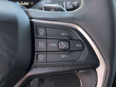 2026 Jeep Grand Cherokee GRAND CHEROKEE LAREDO X 4X4