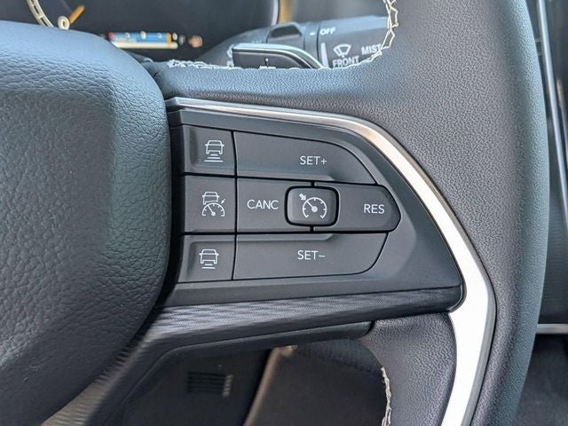 2026 Jeep Grand Cherokee GRAND CHEROKEE LAREDO X 4X4