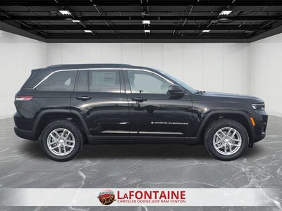 2026 Jeep Grand Cherokee GRAND CHEROKEE LAREDO X 4X4