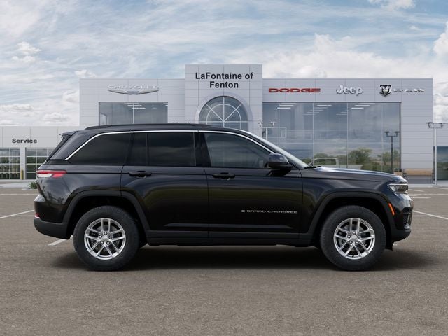 2026 Jeep Grand Cherokee GRAND CHEROKEE LAREDO X 4X4