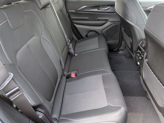 2026 Jeep Grand Cherokee GRAND CHEROKEE LAREDO X 4X4