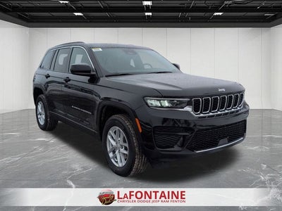 2026 Jeep Grand Cherokee GRAND CHEROKEE LAREDO X 4X4
