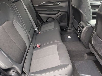 2026 Jeep Grand Cherokee GRAND CHEROKEE LAREDO X 4X4