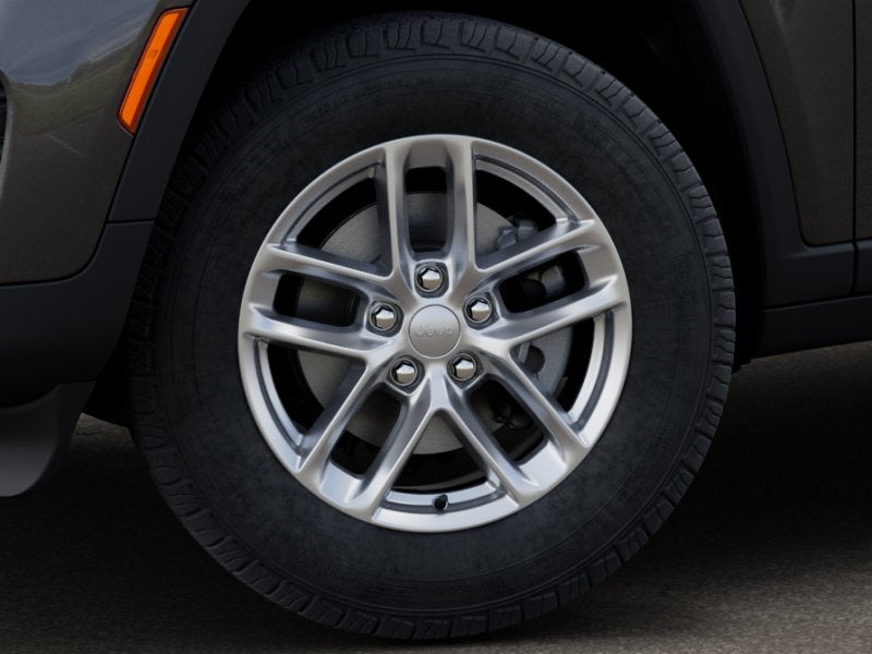 2026 Jeep Grand Cherokee GRAND CHEROKEE LAREDO X 4X4