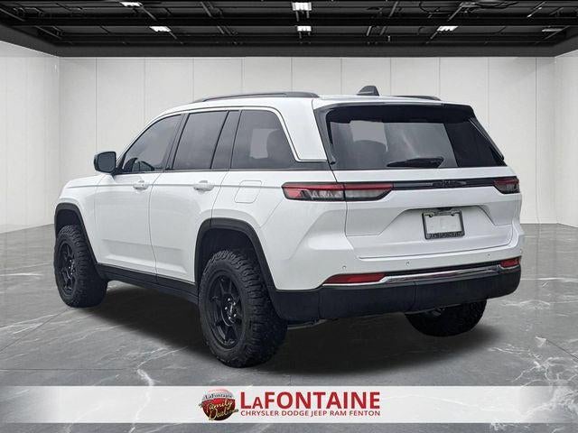 2025 Jeep Grand Cherokee Laredo X 4x4